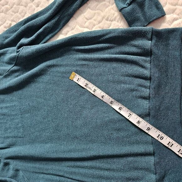 Victoria's Secret PINK teal long sleeved sweatshirt XS extra small - Picture 11 of 11